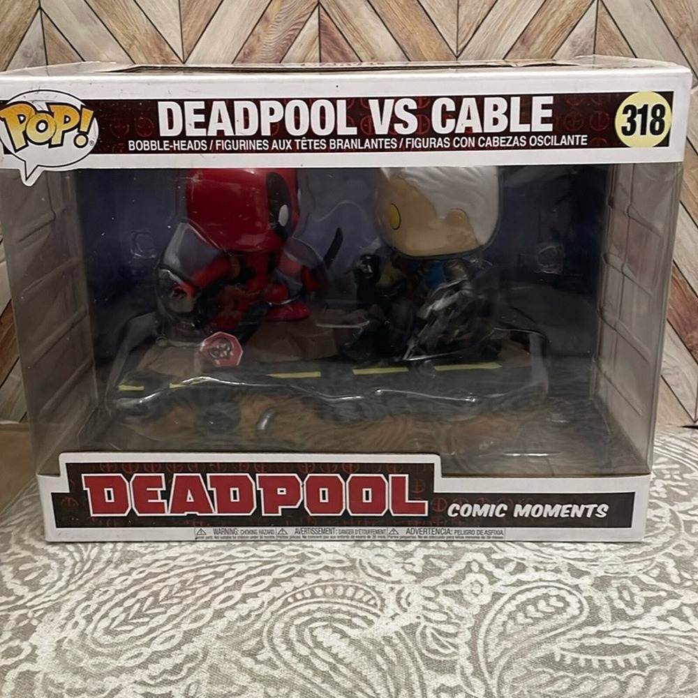 Funko POP! Marvel Deadpool‎ vs Cable #318 Vinyl Figure marvel comic moments